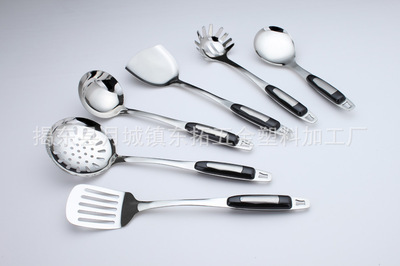 高檔不銹鋼塑料手柄廚具套裝批發(fā)零售介紹